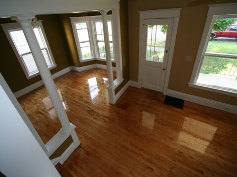 Foto del edificio - 206 Garfield Ave NW
