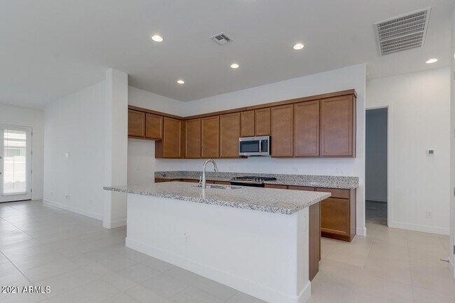 Foto del edificio - 458 W Golden Aspen Dr