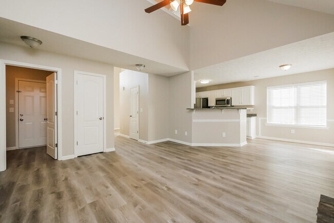 Foto del edificio - 846 Crabtree Ct