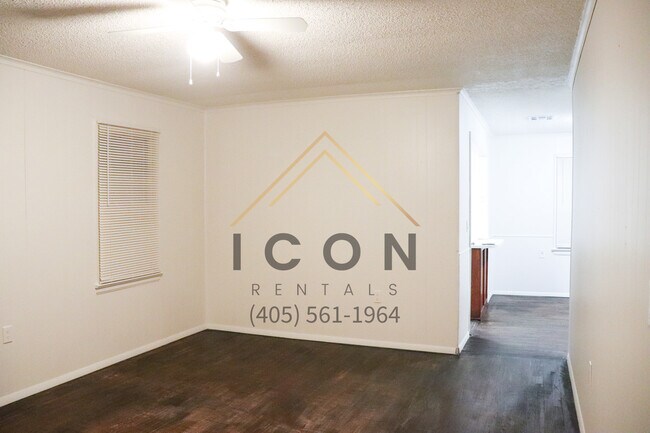 Foto del edificio - 1108 W Warren St