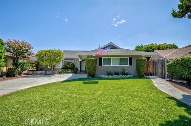 Building Photo - 2301 W Cajon Dr