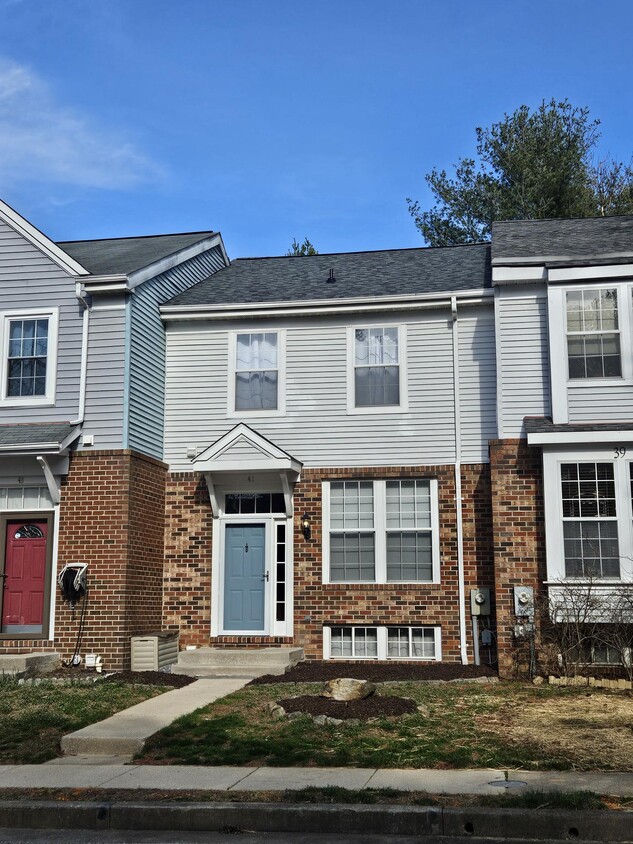 41 Tattersaul Ct, Reisterstown, MD 21136 Townhome Rentals in