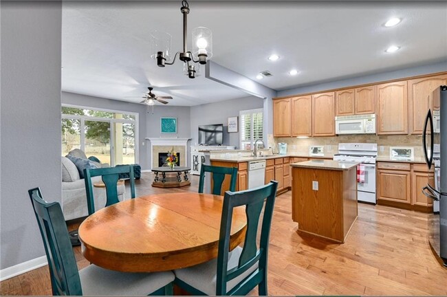 Building Photo - 109 Keystone Cove
