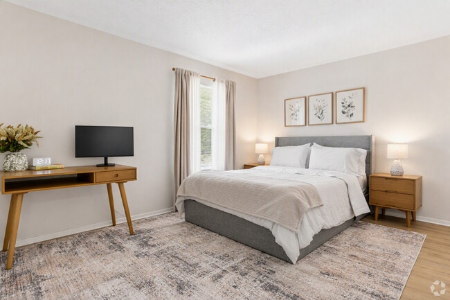 Building Photo - Hilliard Village Apartments