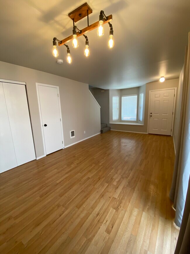 Foto del edificio - 2712 N 10th Pl