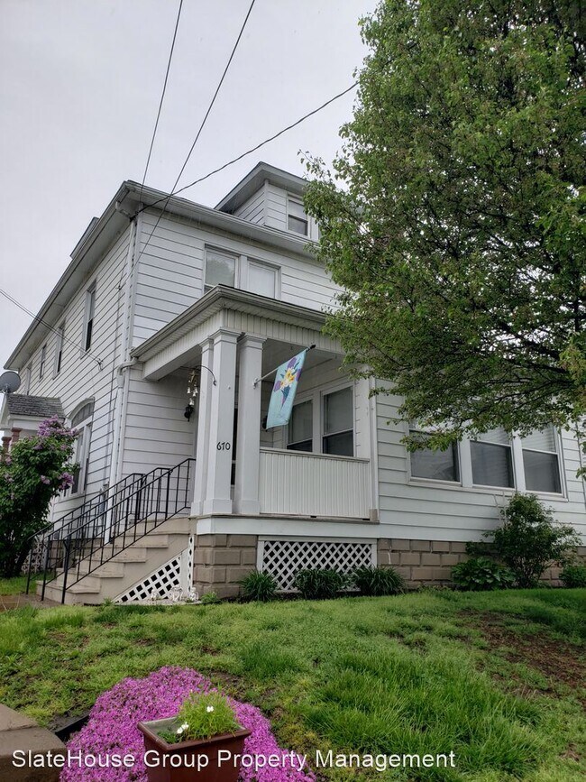 Building Photo - 4 br, 1.5 bath House - 670 Main St