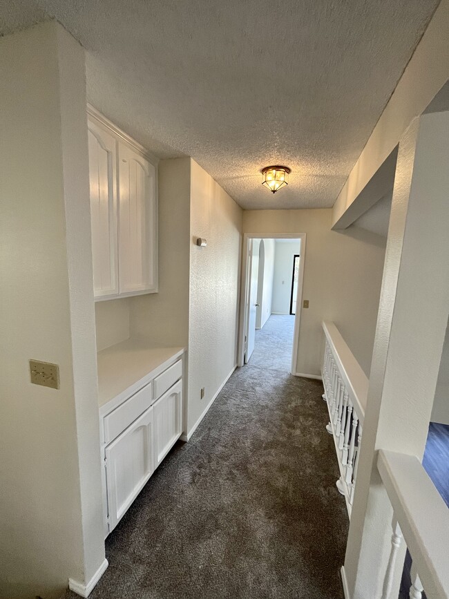 Building Photo - 2633 Cazadero Dr