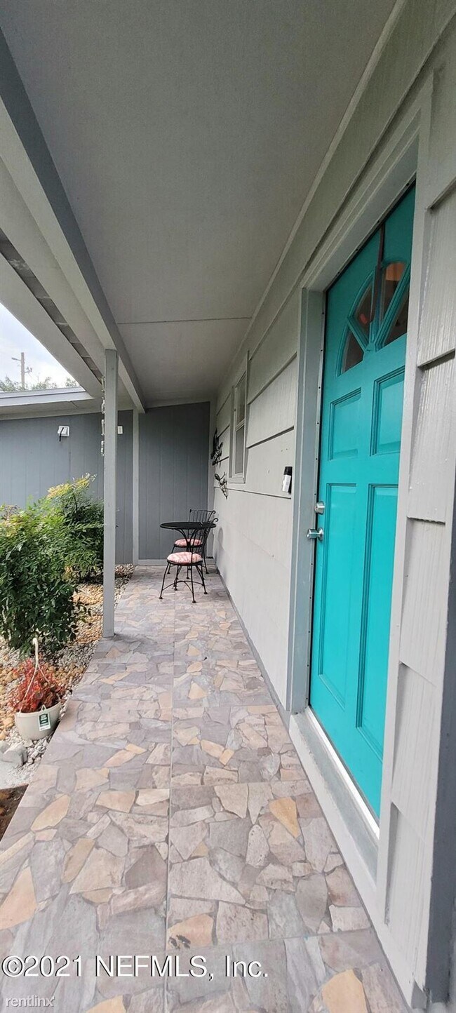 Building Photo - 4 br, 2 bath House - 2523 Arlex Dr E