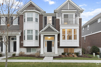Building Photo - 4431 Monroe Ct