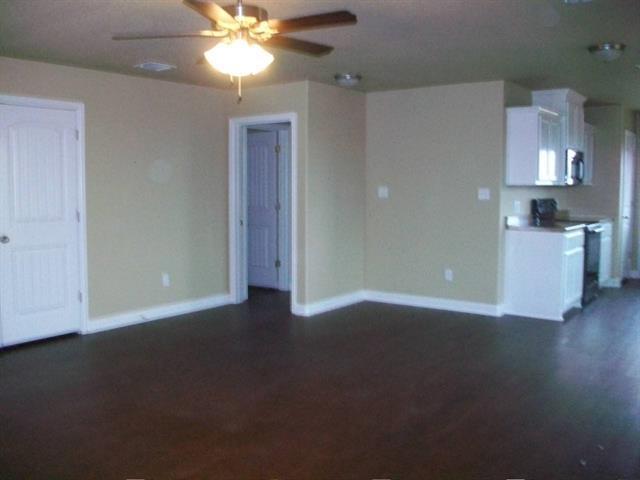 Foto del edificio - 3006 Weave Ct