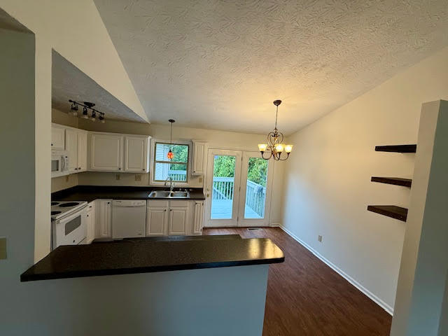 Building Photo - 252 Forest Hill Dr