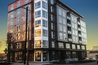Building Photo - AJ