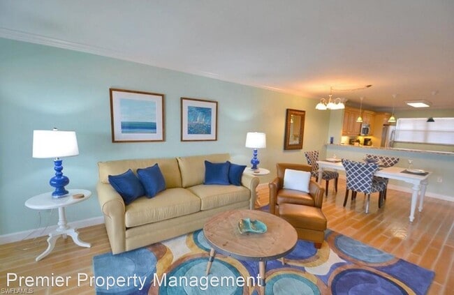 Building Photo - 2 br, 2 bath House - 307 Goodlette Road So...
