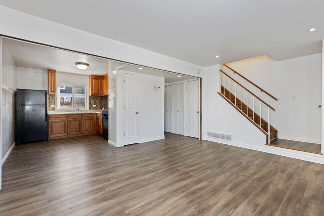 Foto del edificio - 1533 McKool Ave