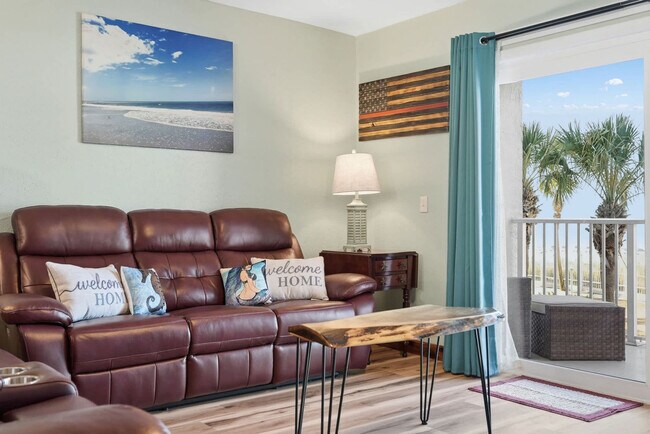 Foto del edificio - 8743 Thomas Dr