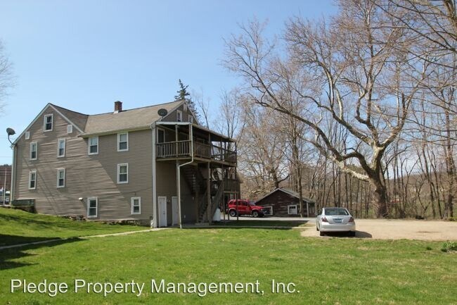 Building Photo - 197 Fitchville Rd