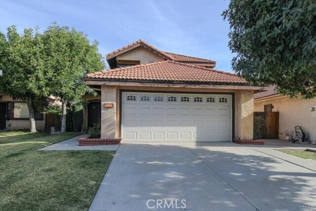 Primary Photo - 10596 Evergreen Dr