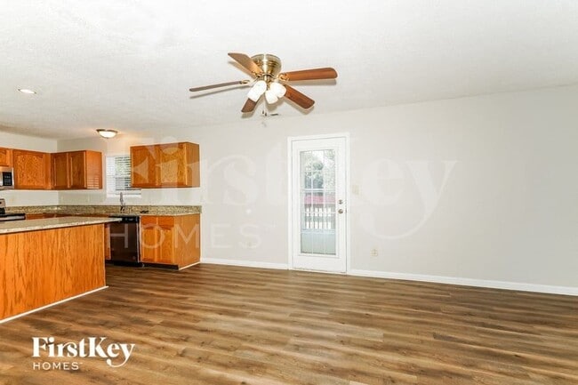 Building Photo - 1177 Alder Rd