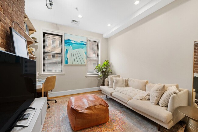 Foto del edificio - 123 Willow Ave