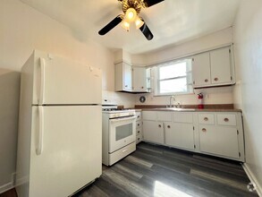 Building Photo - 106 Chester Pike