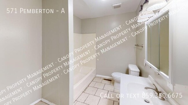Building Photo - 571 Pemberton-A