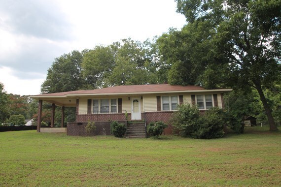 Primary Photo - Exclusively Offered by Muse Realty, LLC