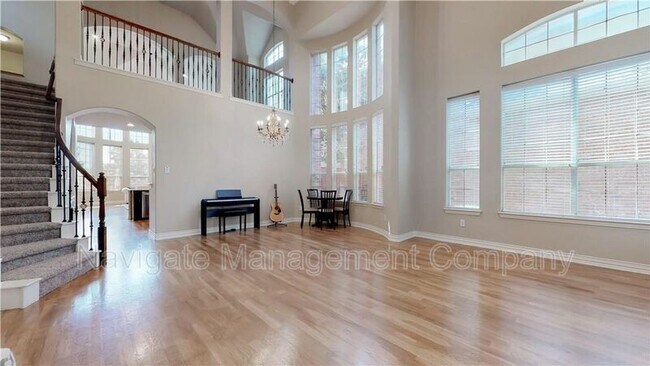 Foto del edificio - 3264 Heatherbrook Ln