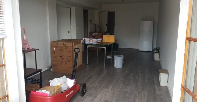 Foto del edificio - 525 Clove Rd
