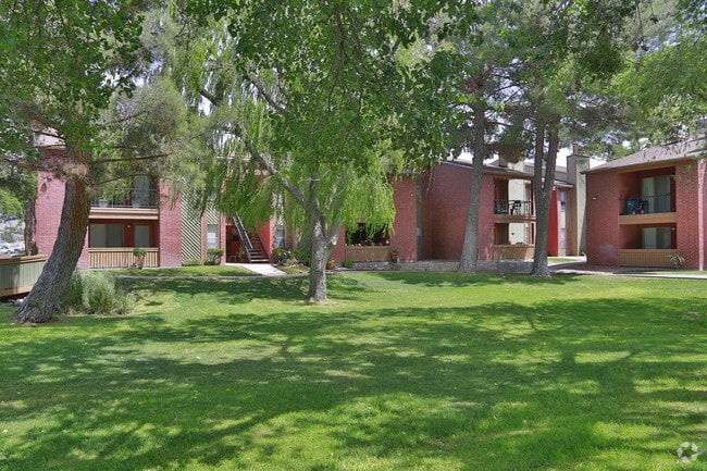 Foto del edificio - Foxglove Apartments