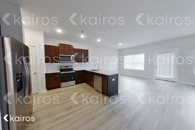Building Photo - 7215 Chatfield Wy NW