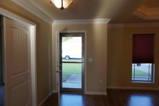 Building Photo - 5263 Moore Loop
