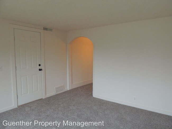 Foto del edificio - 2022 W College Ave