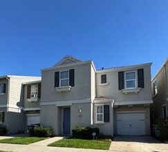 Building Photo - 2448 Boxwood St