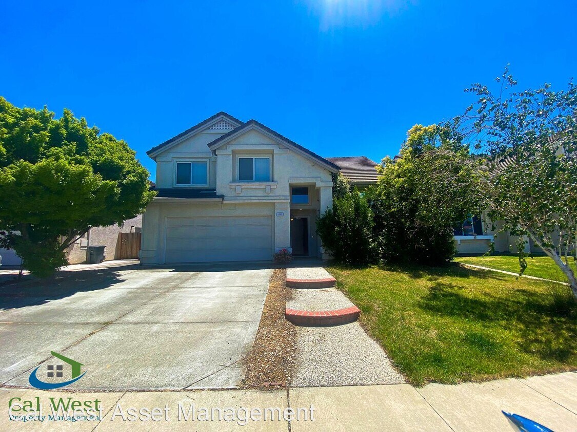 Primary Photo - 4 br, 3 bath House - 932 La Palma Pl.