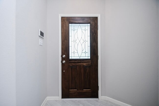 Foto del edificio - 1417 Sundown Gln Ln