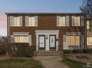 Building Photo - 4822 Mansfield Ave