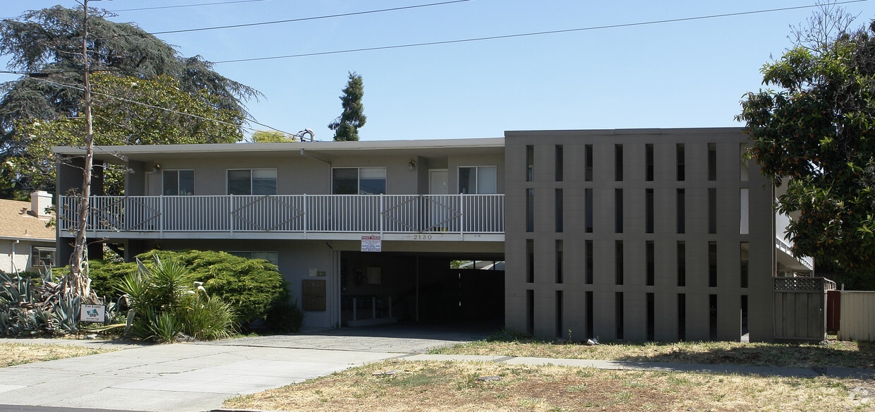 Primary Photo - 2130 Galindo St