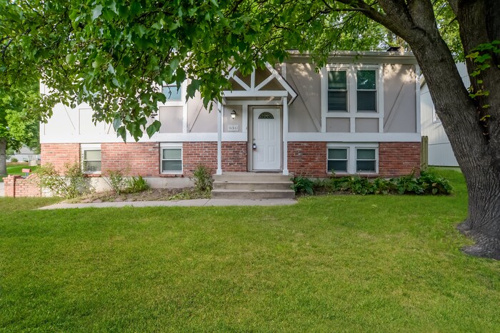 Foto principal - 656 S 6th St