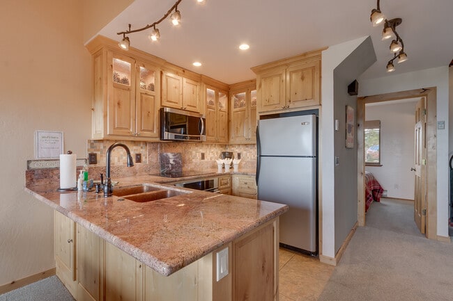 Building Photo - 750 Milky Way Ct