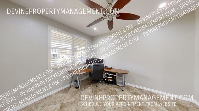 Building Photo - 12790 Golden Leaf Dr