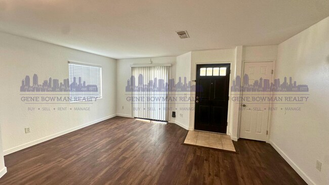 Foto del edificio - Stunning Imperial Beach 2BR/2BA Condo – 2-Car Garage, In-Unit W/D & Dual Private Patios Near the ...