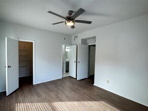 Building Photo - 6602 Harbor Town Dr