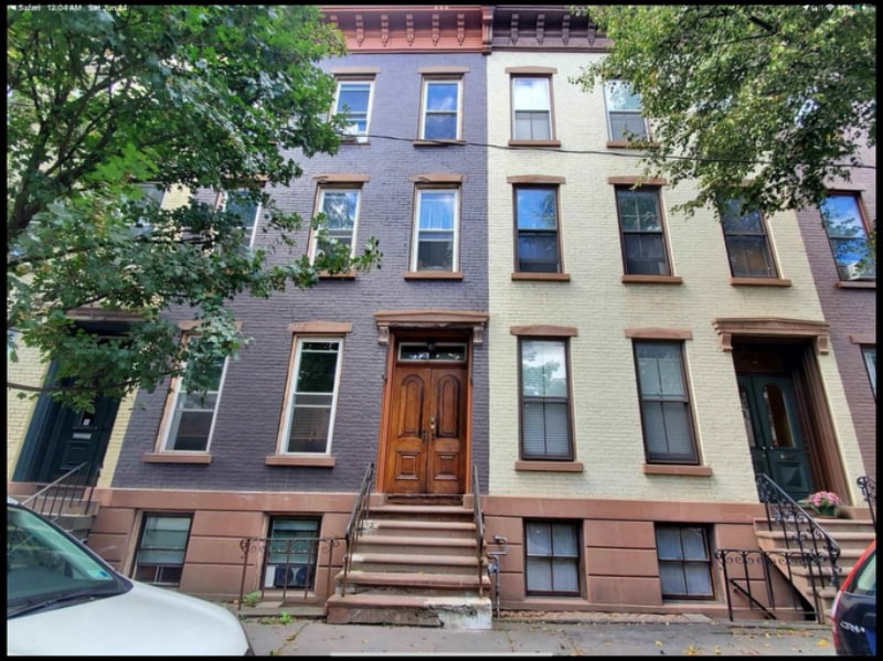 Primary Photo - 247 2nd St