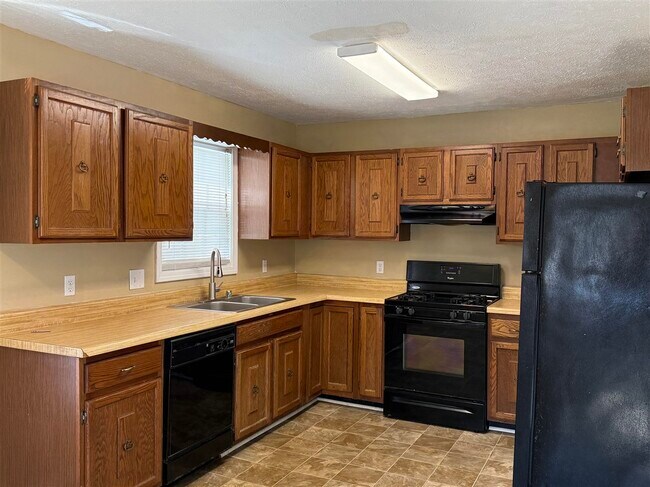 Foto del edificio - 739 Tara Ct