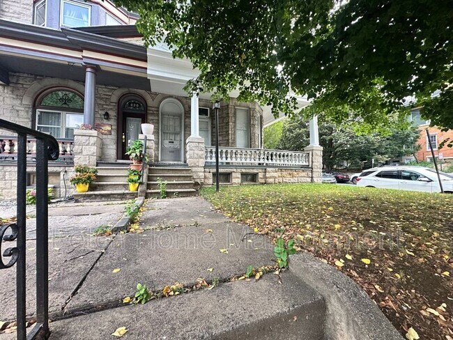 Foto del edificio - 832 N 5th St
