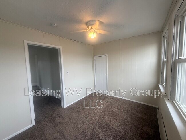 Building Photo - 2914 Virginia Ave