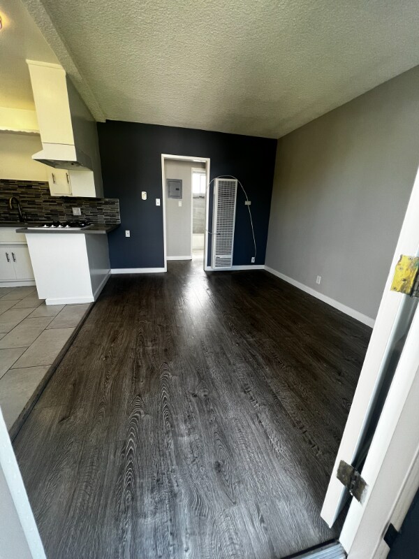 Foto principal - 5323 Ruby St