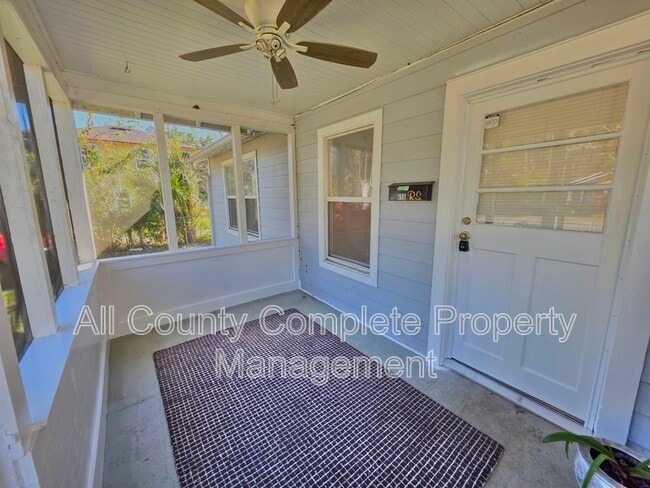 Foto del edificio - 616 Woodbine St