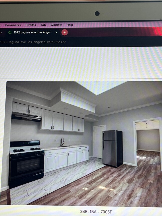 Foto del edificio - 1072 Laguna Ave