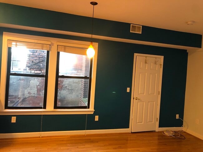 Foto del edificio - 1321 Fairmont St NW